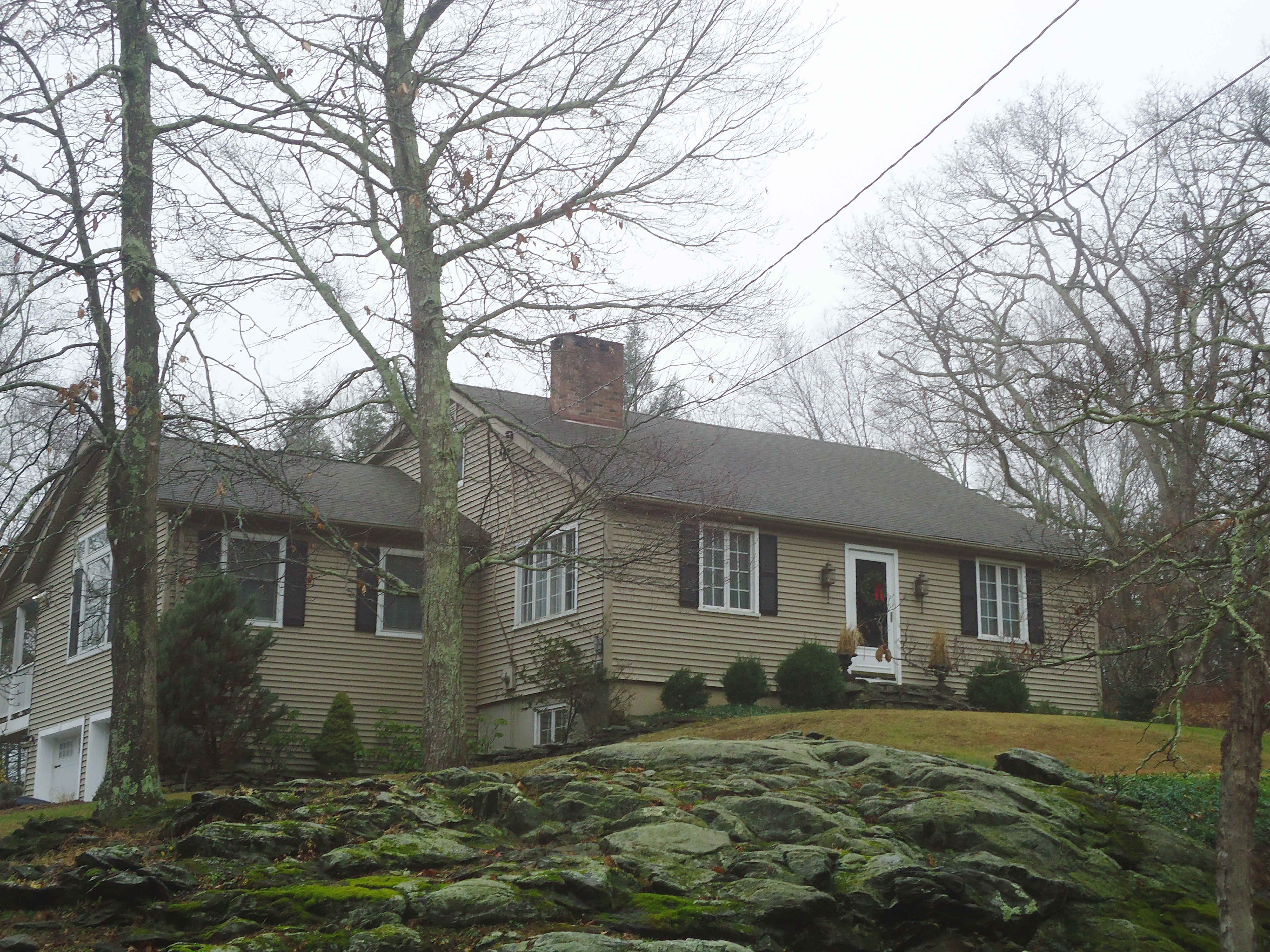 Building photograph for 24 FERRET LN